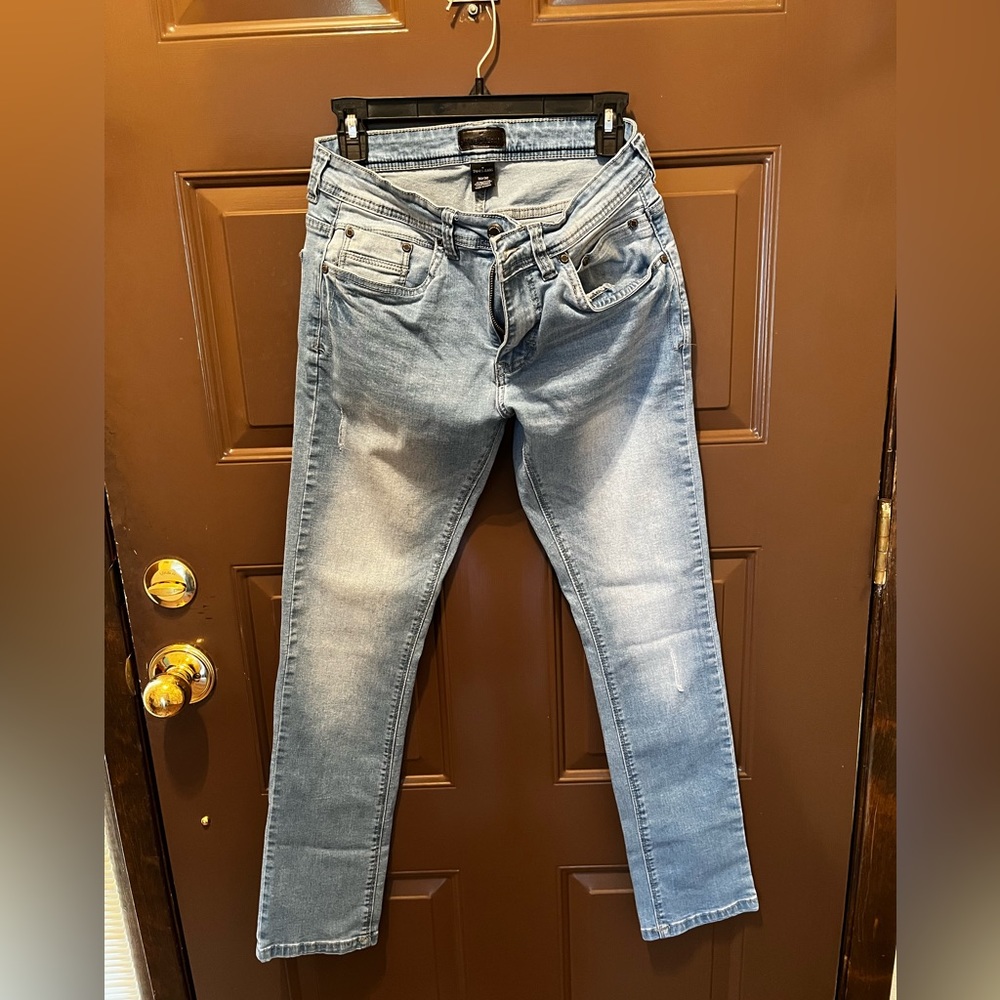 Men’s jeans, size 30/32. Steve’s Jeans brand. Distressed. GUC.